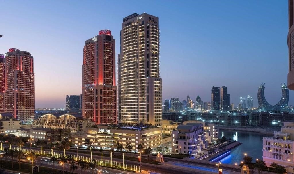 Отель Hilton Doha The Pearl Hotel & Residences 5*