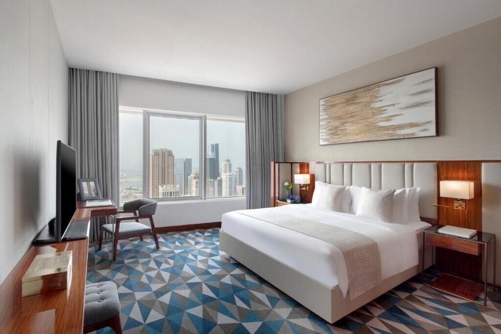 Фотографія The Bentley Luxury Hotel & Suites 5*