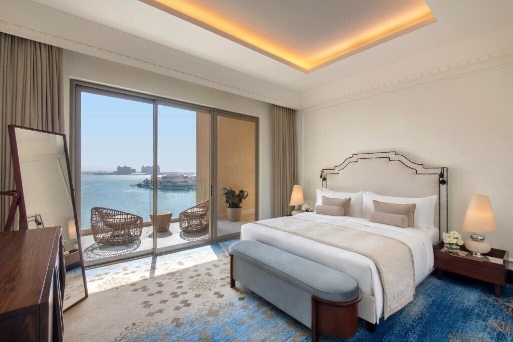Фотография The St. Regis Marsa Arabia Island, The Pearl Qatar 3*