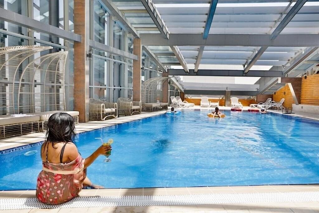 Вид Vip Hotel 4*