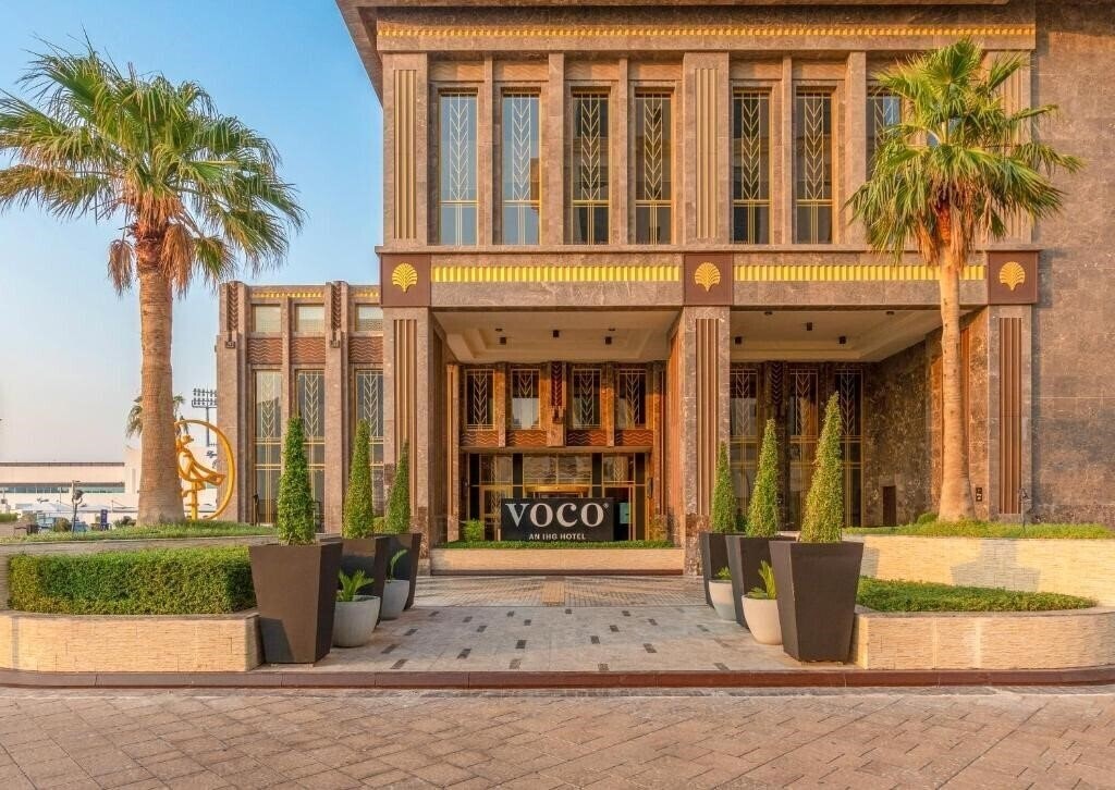 Готель Voco Doha West Bay Suites, An Ihg Hotel 5*