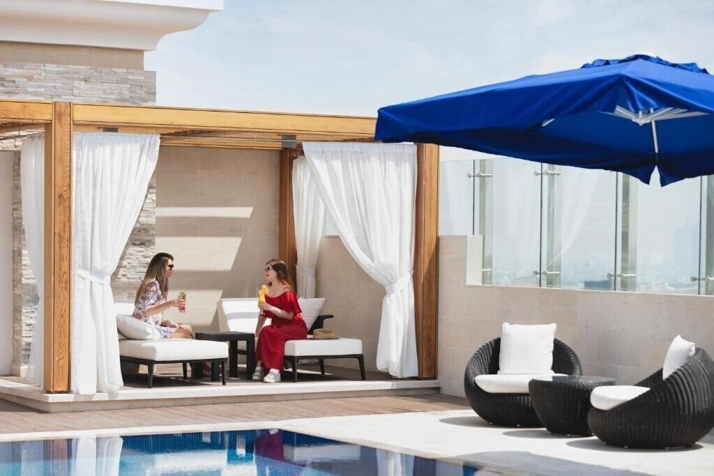 Территория Riviera Rayhaan by Rotana 5*