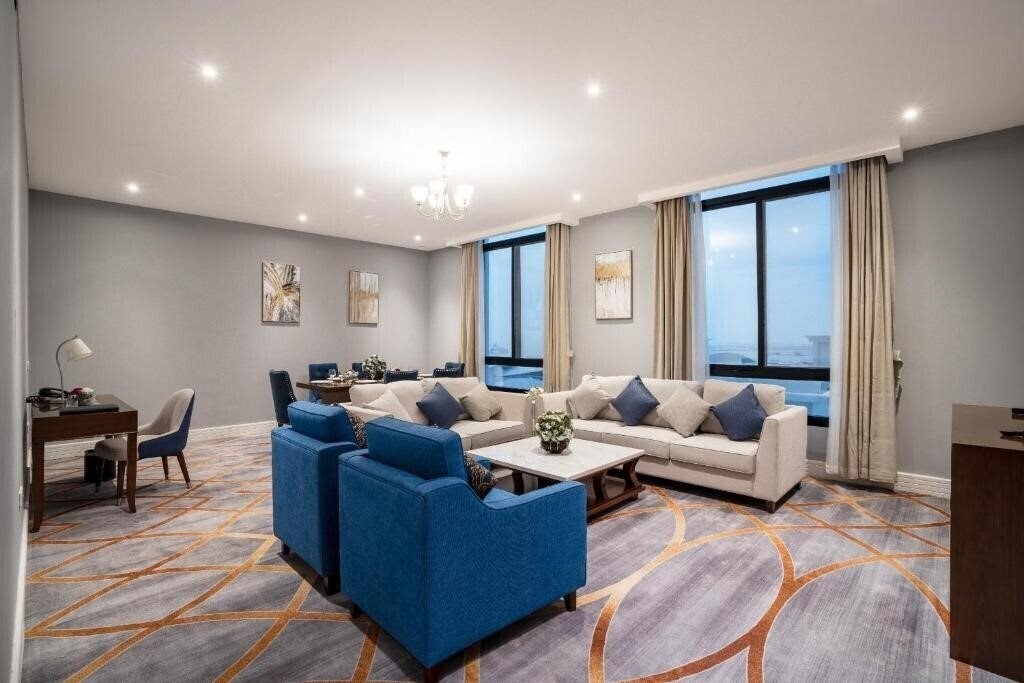 Апартаменты Shraao Hotel Doha 4*