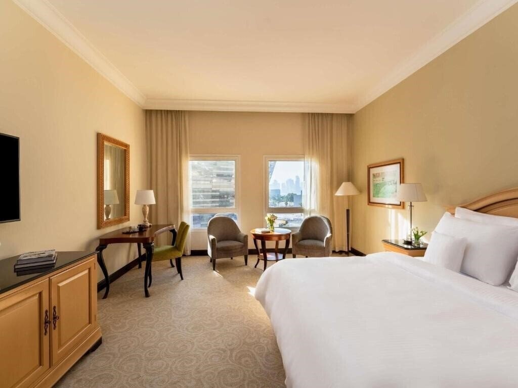 Апартаменты Movenpick Hotel Doha 4*