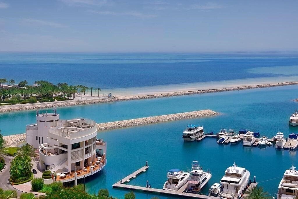 Вид The Ritz-Carlton Doha 5*