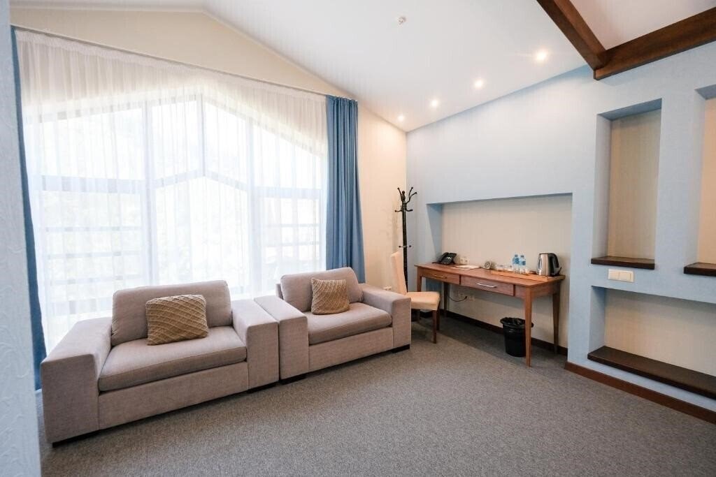 Апартаменти Vip-Шале "Четыре Силы" (Lesnaya Skazka) No* 3*