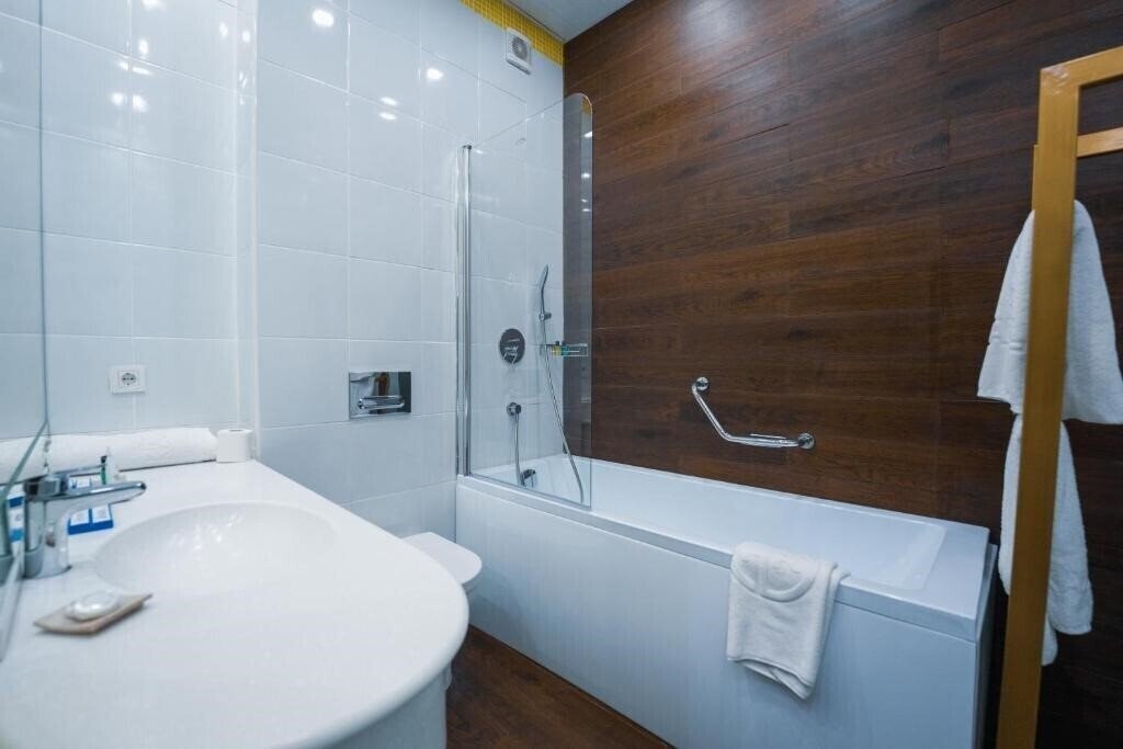 Фотографія Kazzhol Park 4*