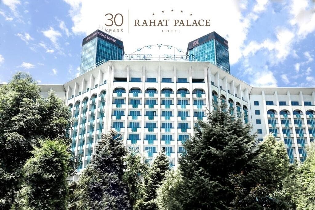Готель Rahat Palace 5*