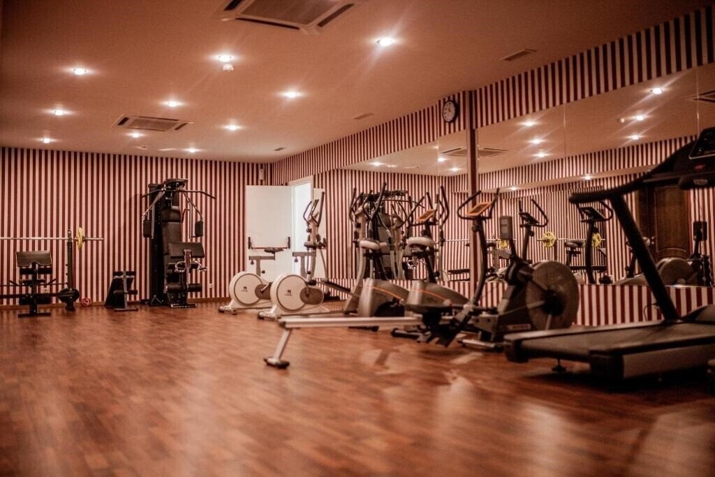 Апартаменти Ramada Almaty 4*