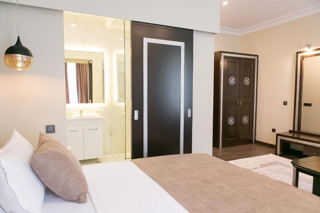 Апартаменти Ambassador 3*