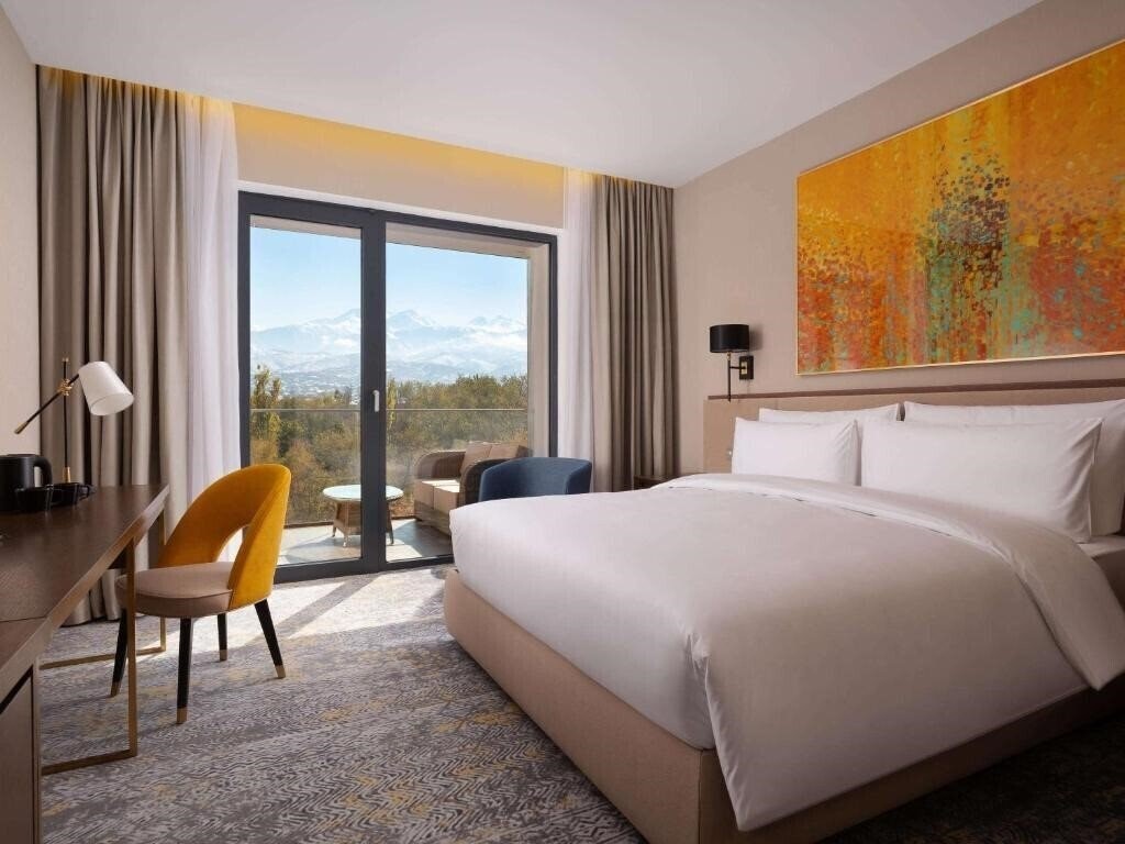 Панорама Swissotel Wellness Resort Alatau Almaty 5*