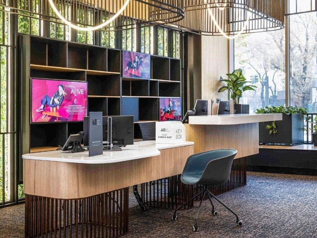 Вид Novotel Living Almaty Jetisu 4*