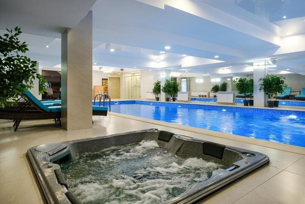 Фотографія Grand Mildom Hotel 4*