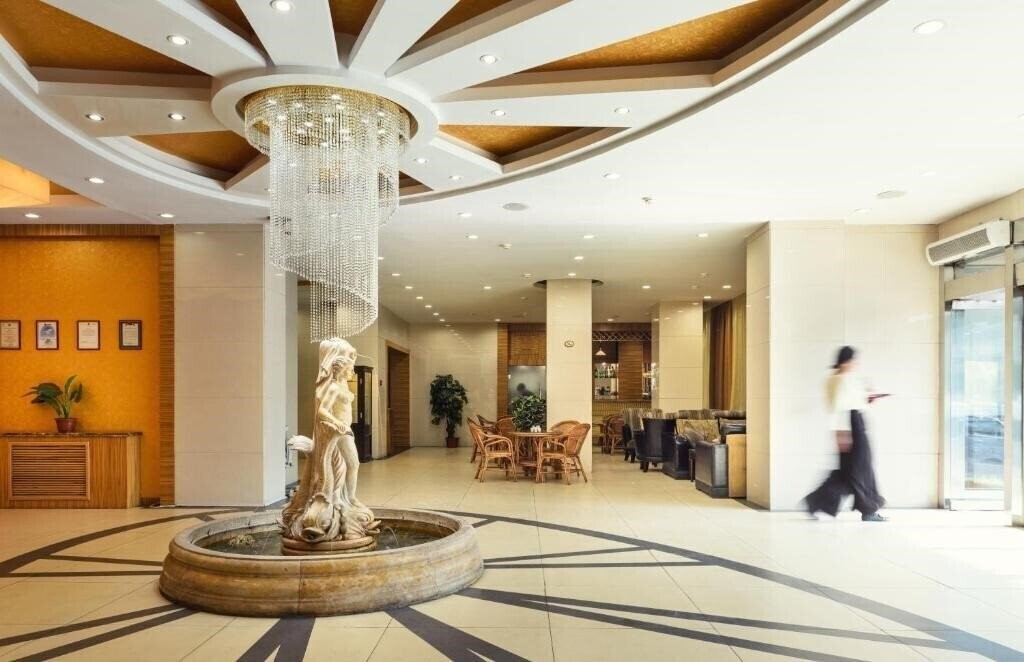 Апартаменти G Empire 4*