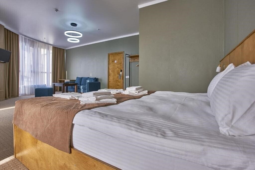 Панорама Altyn Eco Park 4*