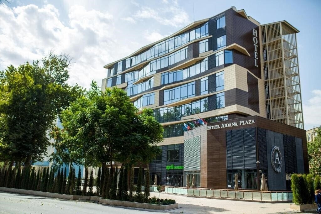 Готель Aidana Plaza Hotel 3*