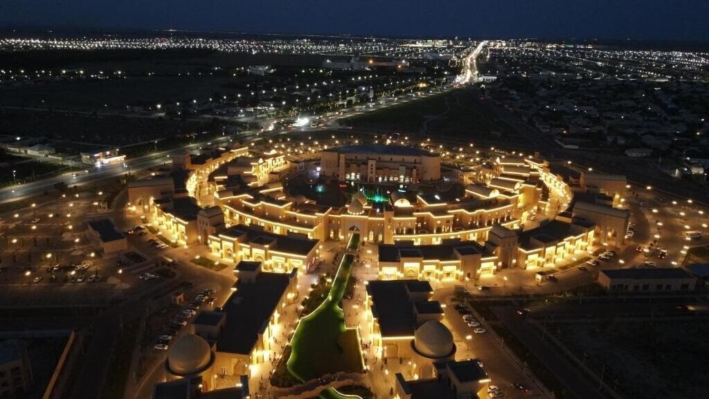 Панорама Khaganate Hotel 5*