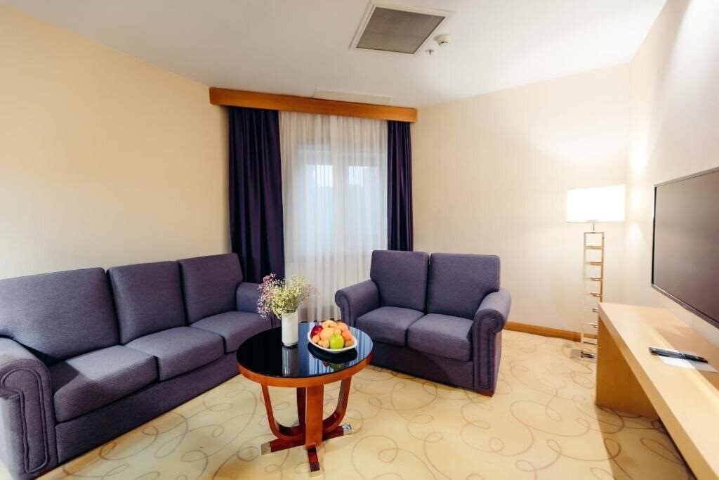 Картинка Dedeman Oskemen Tavros Hotel 5*