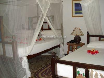 Готель Sandies Coconut Village 3*