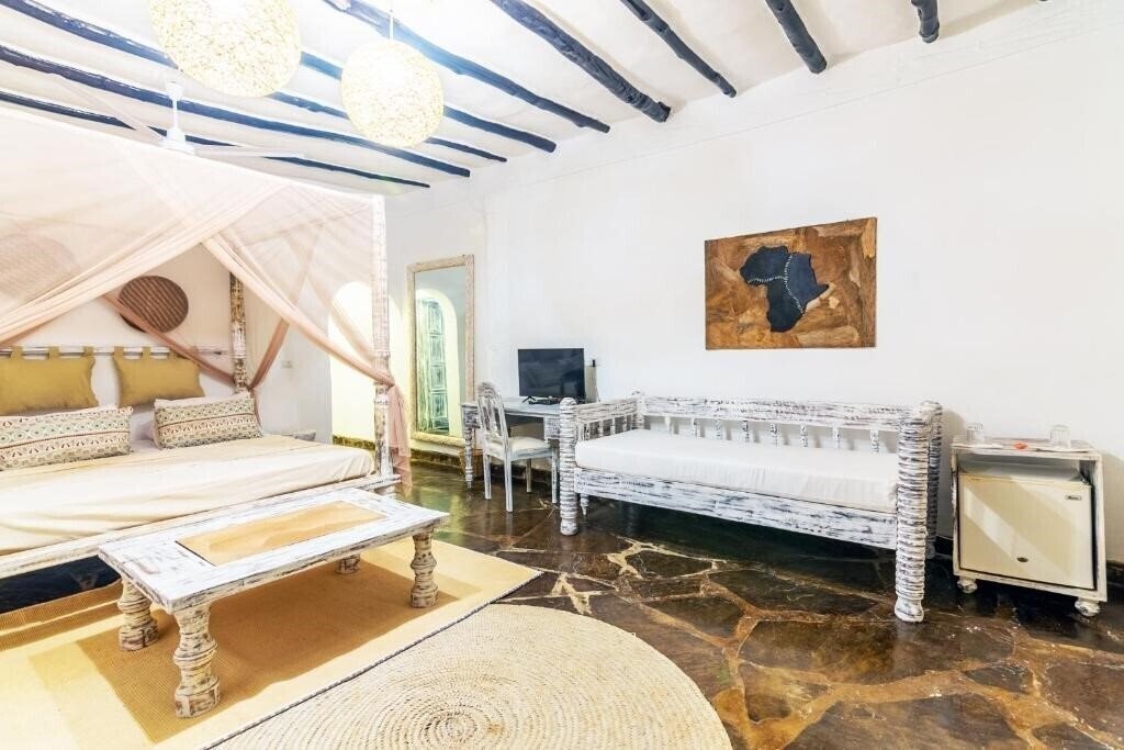 Картинка Jumbo Resort Watamu 4*