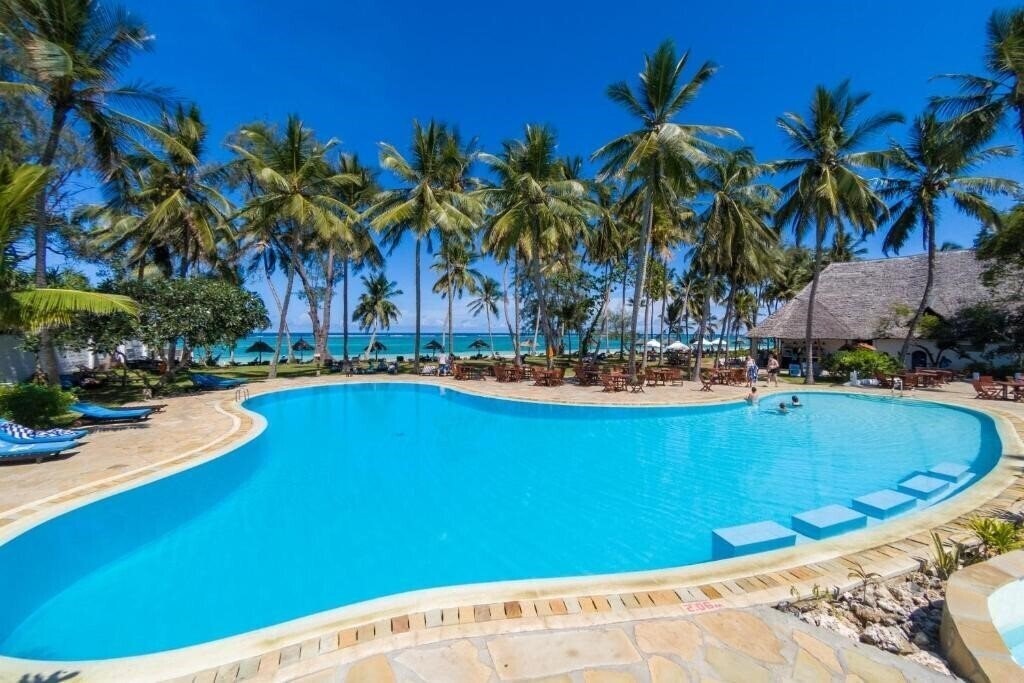 Отель Diani Sea Resort 4*