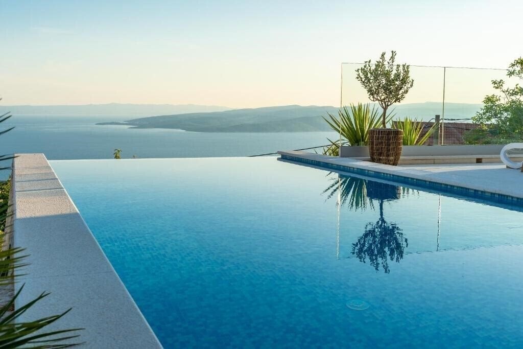 Апартаменти Villa Bellevue Bast Apartment 3*