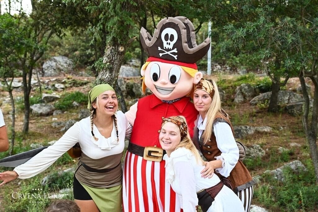 Панорама Crvena Luka Apartments And Villas 4*