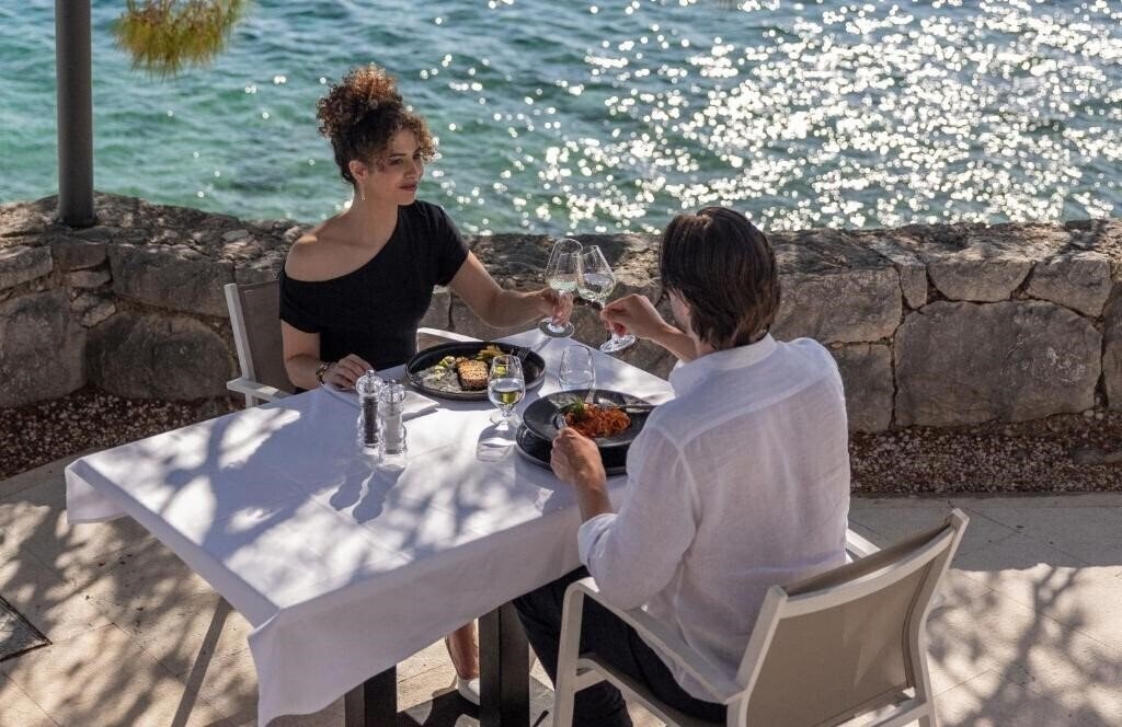 Картинка Bluesun Hotel Berulia 5*