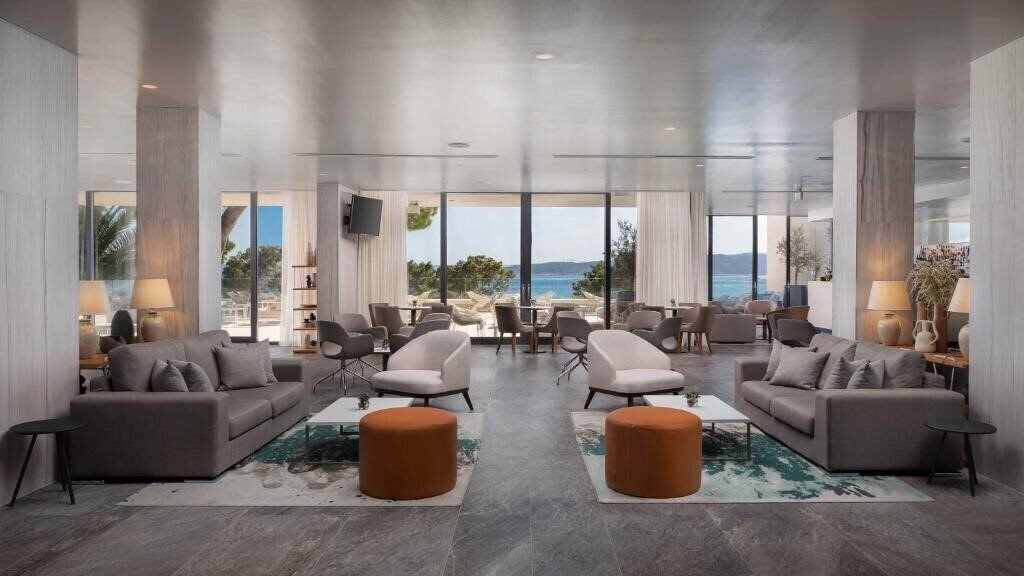 Вид Bluesun Hotel Berulia 5*