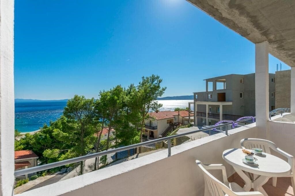 Панорама App Lile 3*