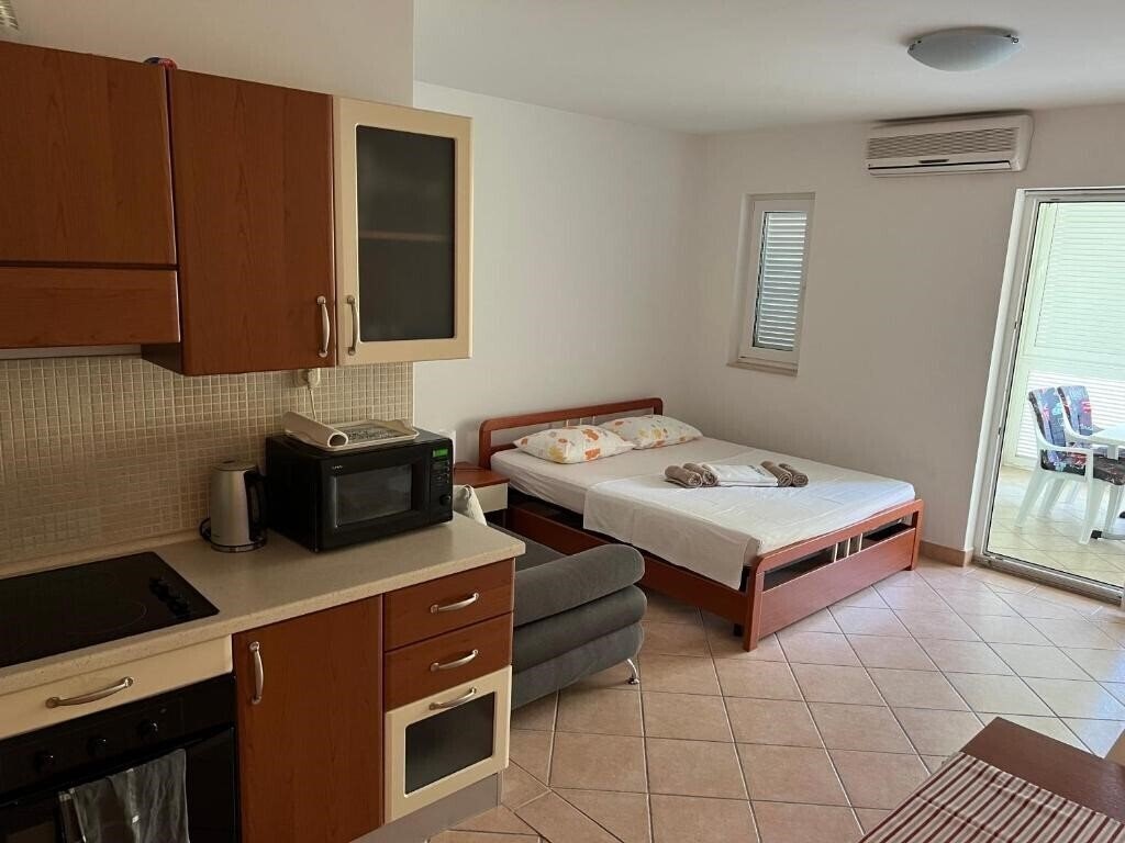 Фото App Mario Brela 3*