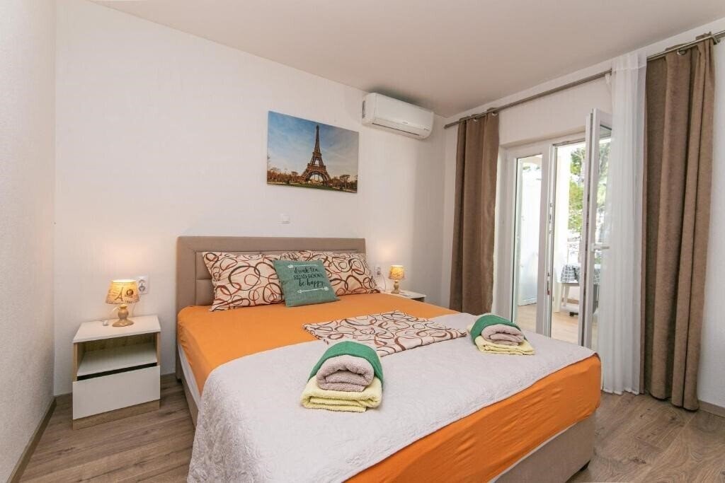 Картинка App Jakirusa 3*