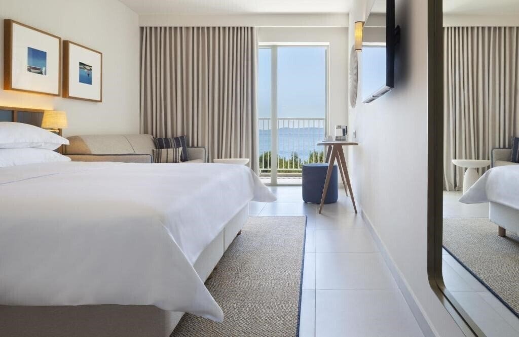 Территория Marina Hotel 3*