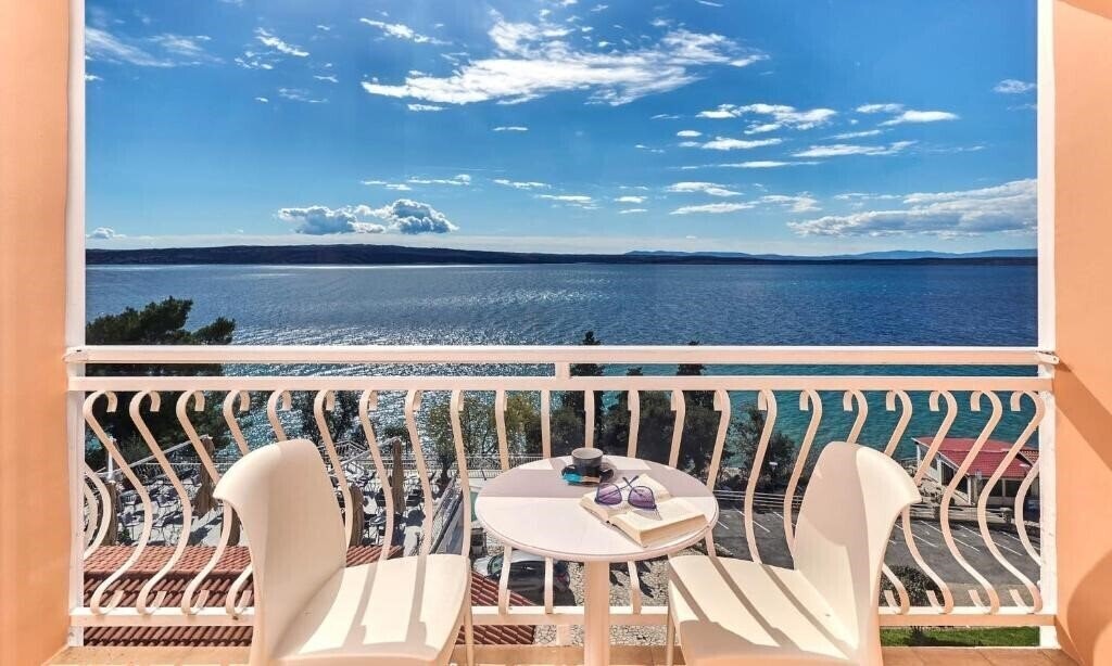 Вид Mediteran Maradiso Hotel by Aminess 3*