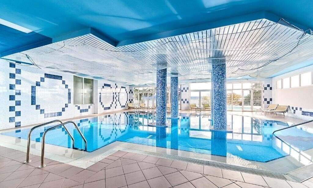 Территория Mediteran Hotel by Aminess 3*