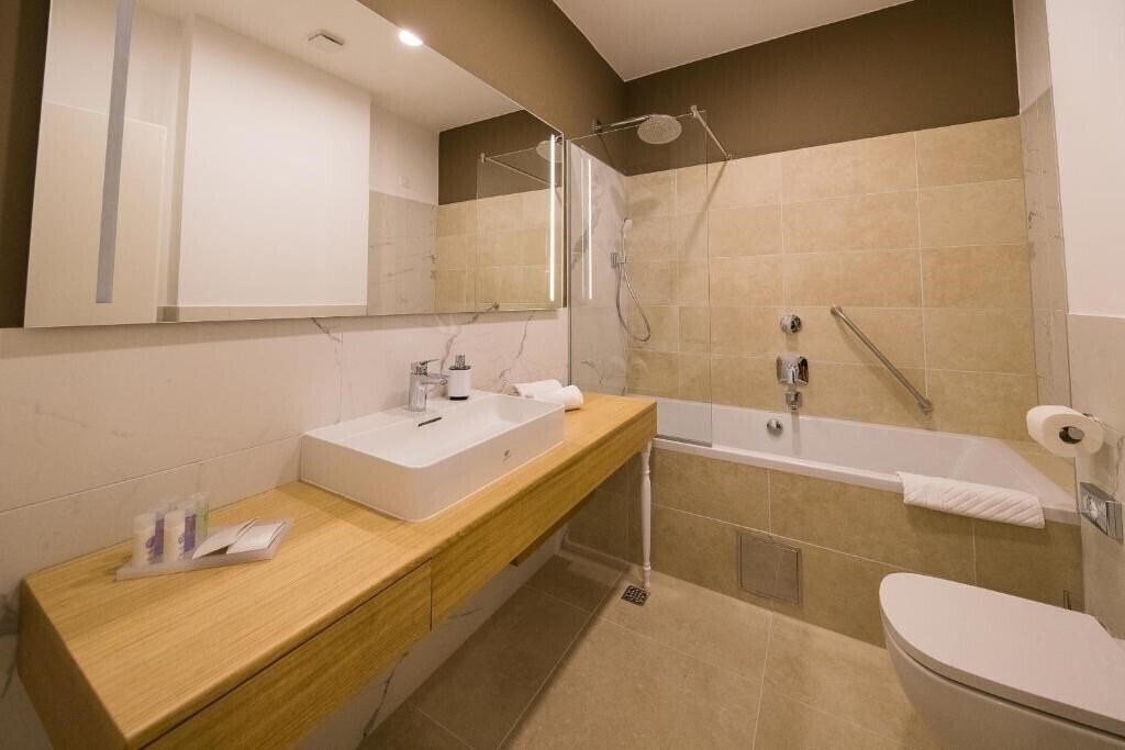 Апартаменты Esplanade 3*