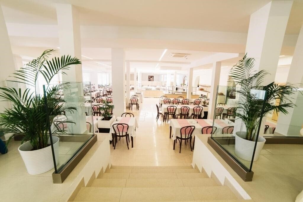 Фотографія Slaven 3*