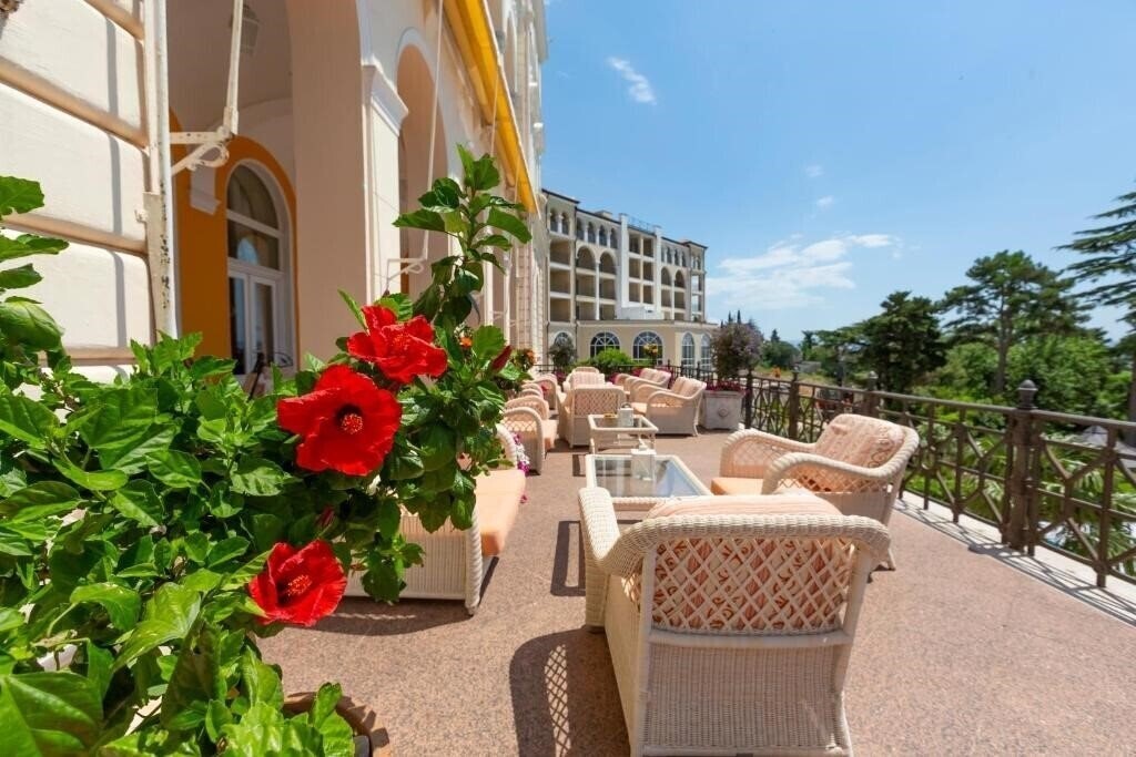 Територія Therapia 4*