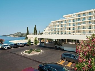 Отель Nice & Cozy Apartment Ferry 3*