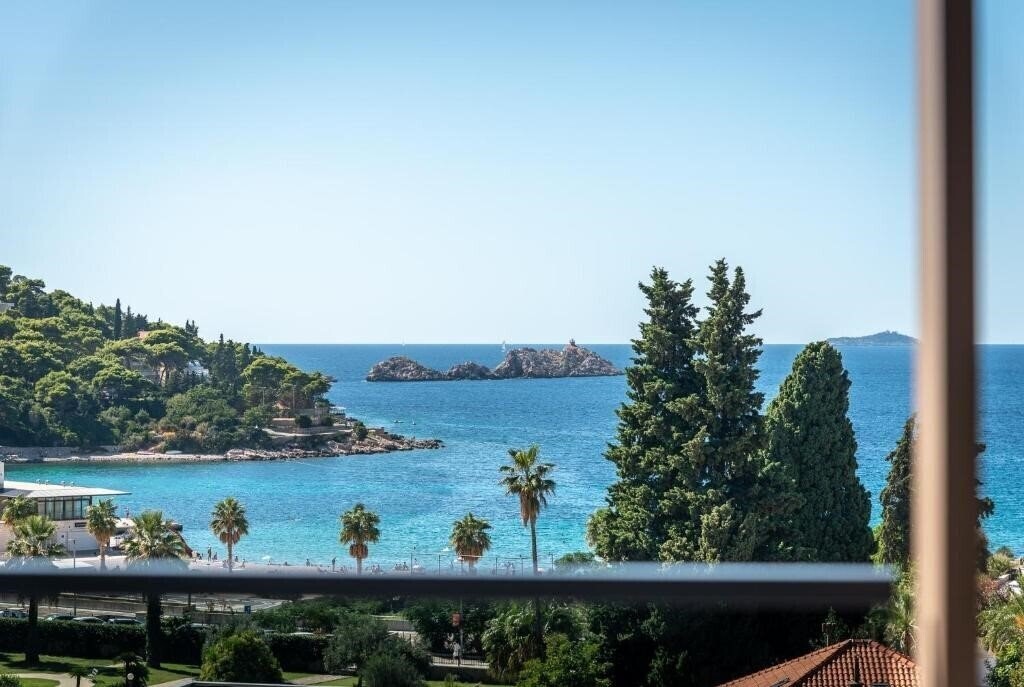 Апартаменти Sumratin 2*