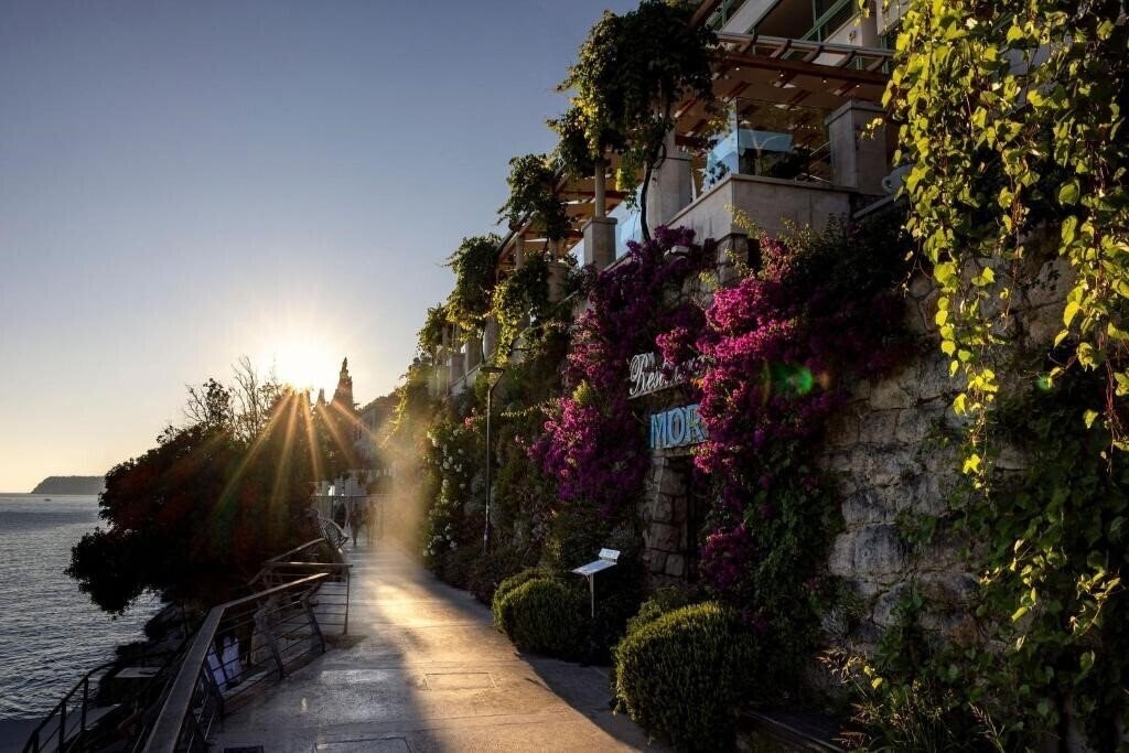 Вид More Hotel Dubrovnik 5*