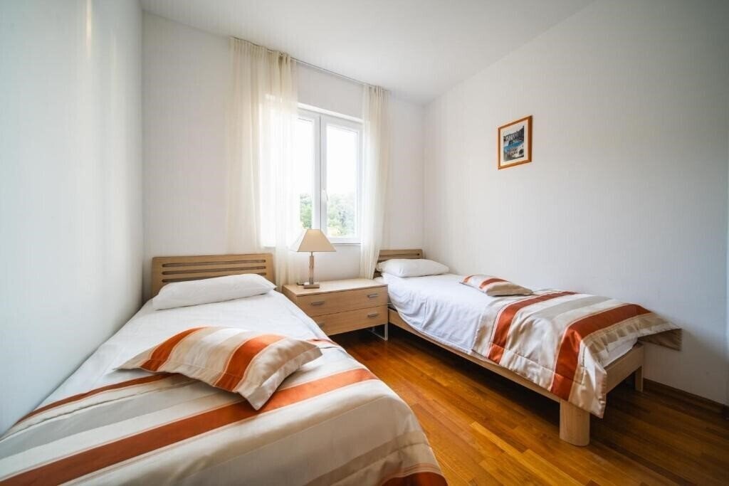 Картинка Pervanovo Apartments Apart 4*