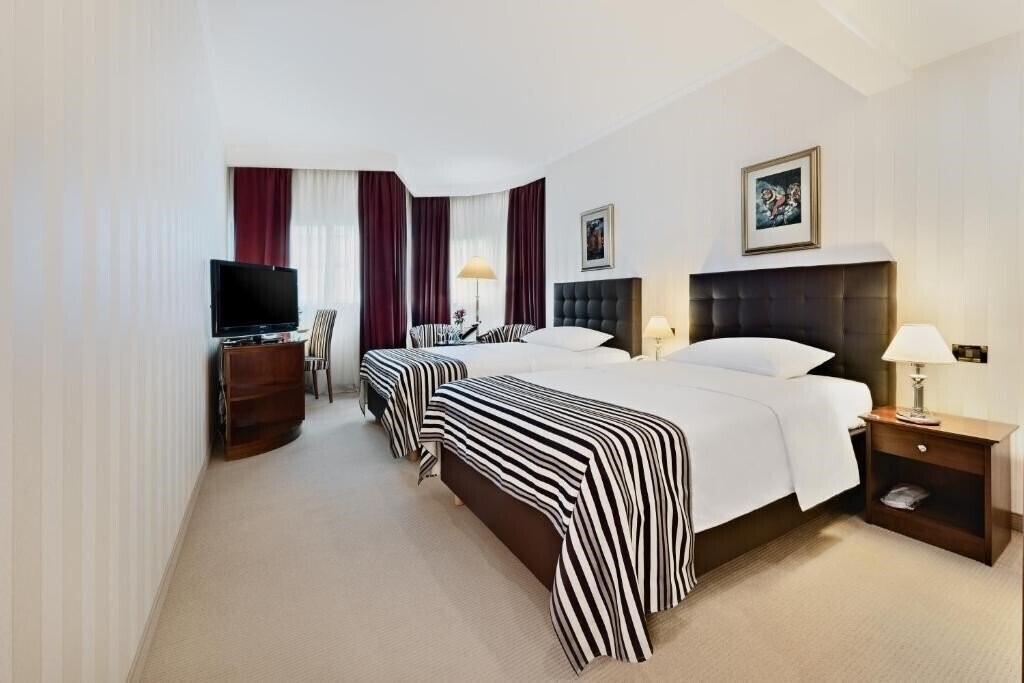 Апартаменты Dubrovnik Hotel 5*