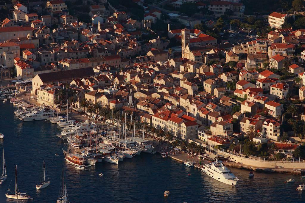 Панорама Delfin 2*