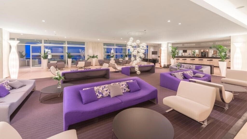 Территория Amfora Hvar Grand Beach Resort 4*