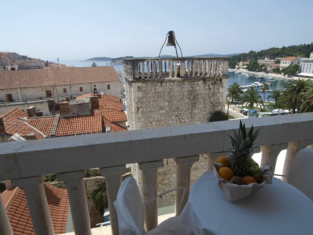 Территория Palace Hotel 3*