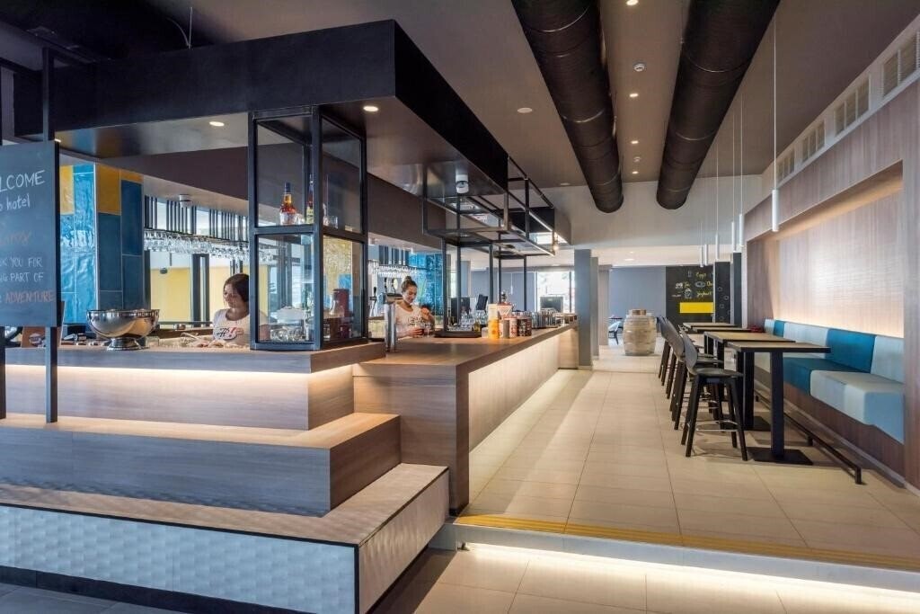 Картинка Pharos 2*