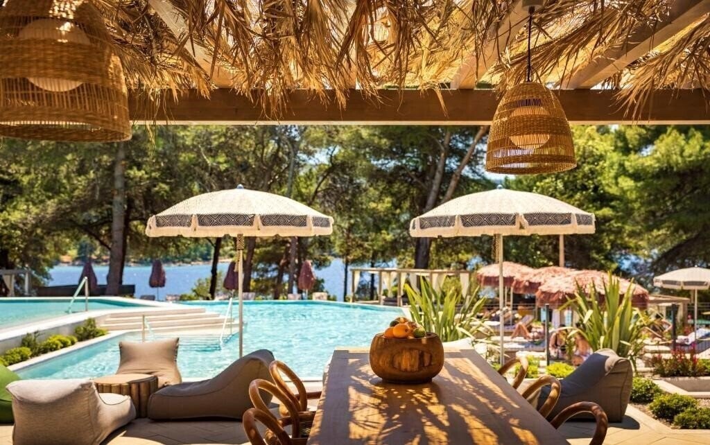 Територія Hvar Places Hotel By Valamar 3*