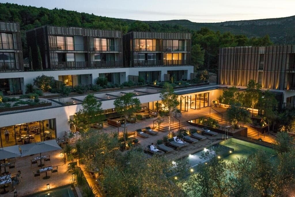 Картинка Maslina Resort 5*