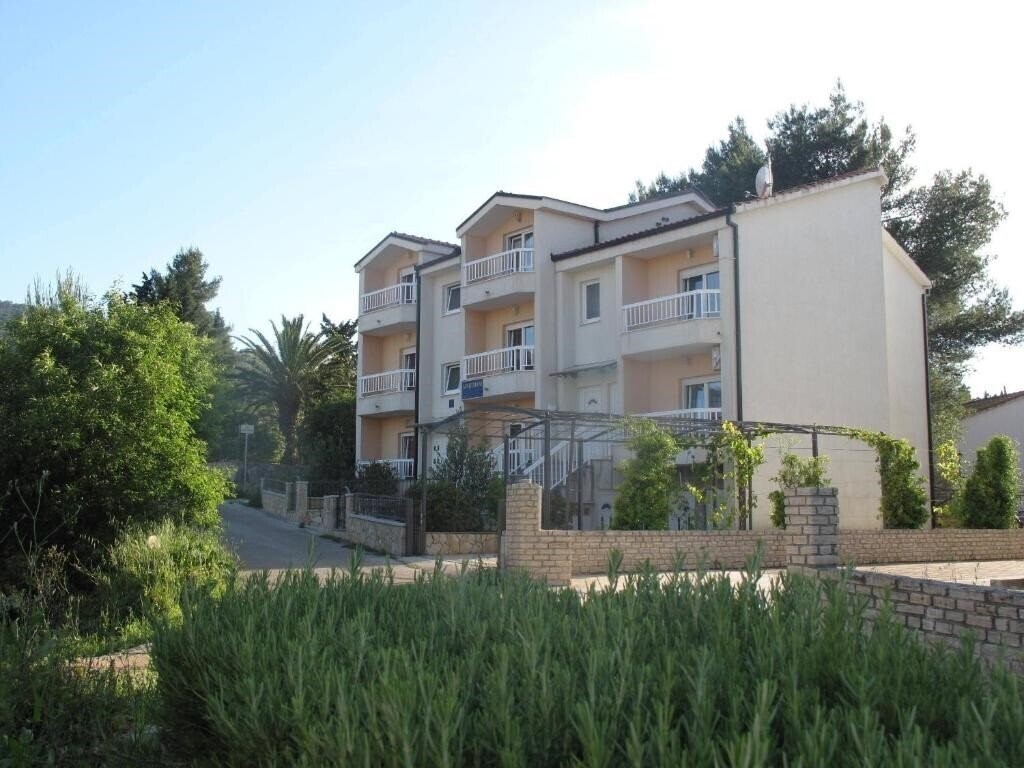 Картинка Apartments Mia 3*